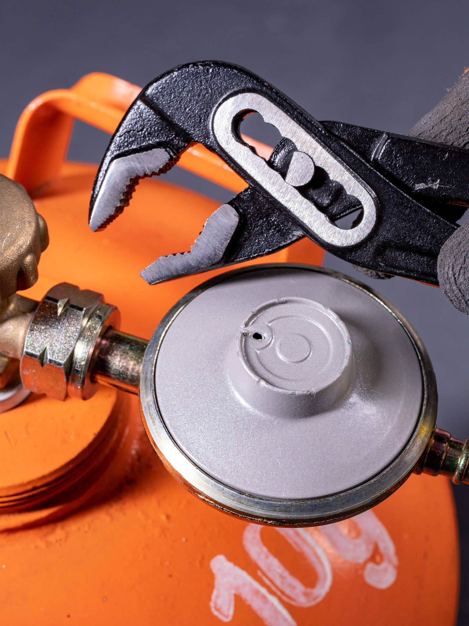 gas safe registered engineer near me Sevenoaks, TN13, TN14, TN15